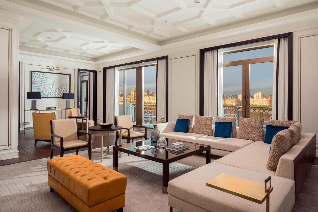Hotel The St. Regis Astana Exteriér fotografie A suite at the Atlantis