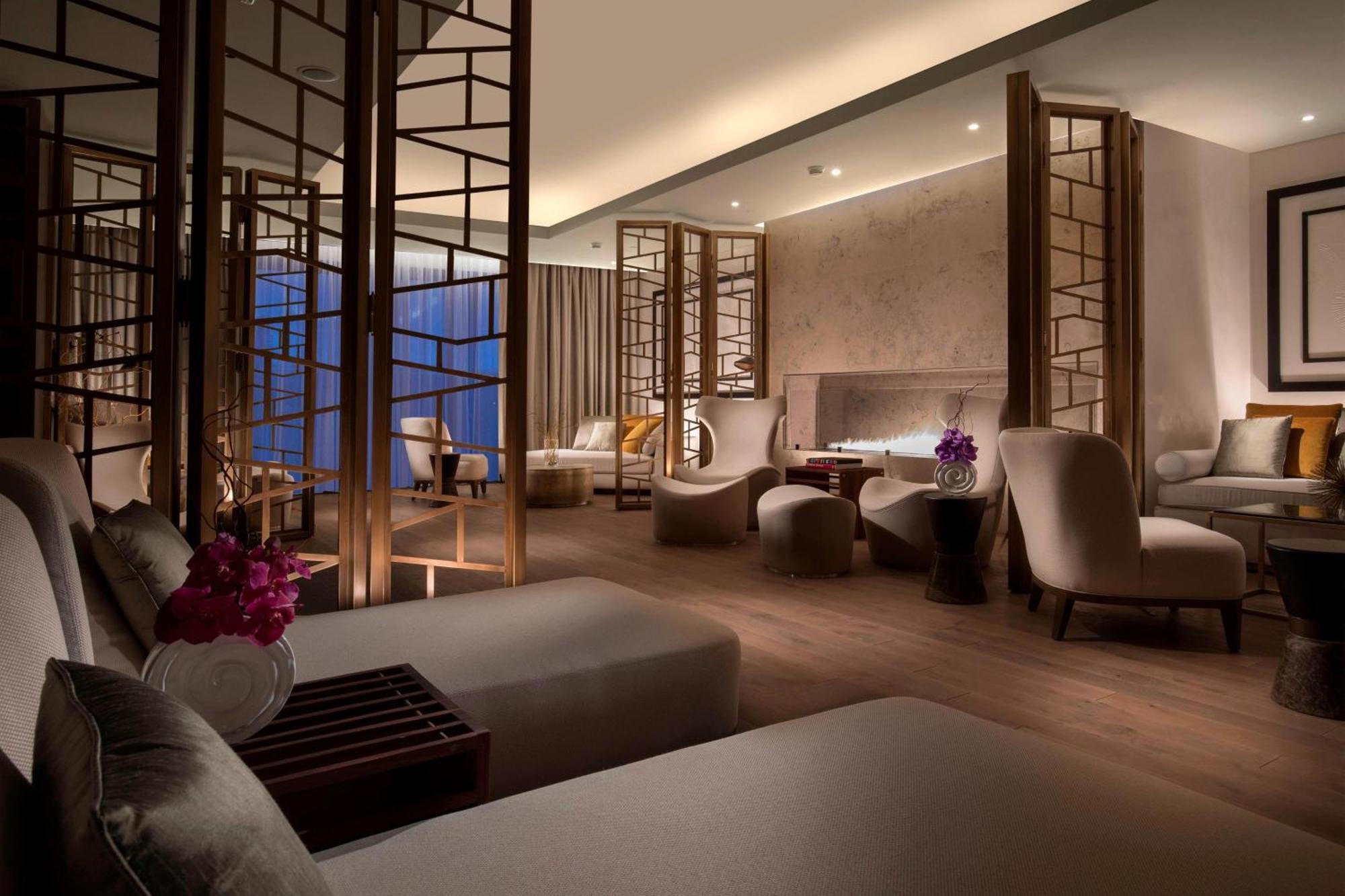 Hotel The St. Regis Astana Exteriér fotografie The Spa at The Ritz-Carlton, Dubai